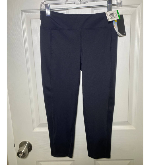 TYR Solid Black Capri leggings size M (8) NWT - Picture 2 of 6